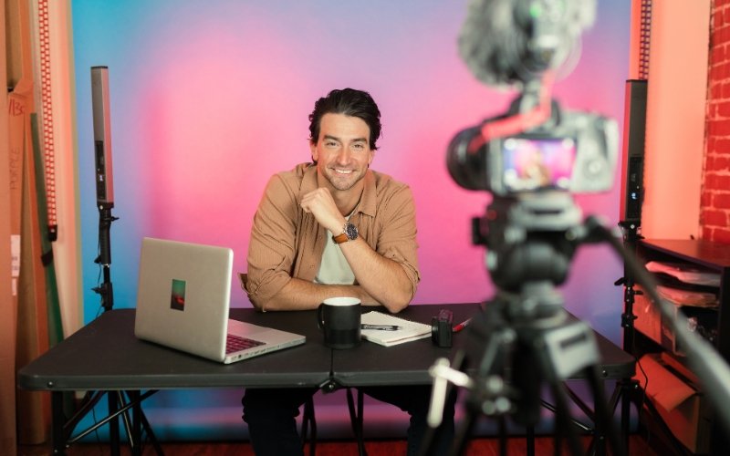 Build Relationships with Influencers