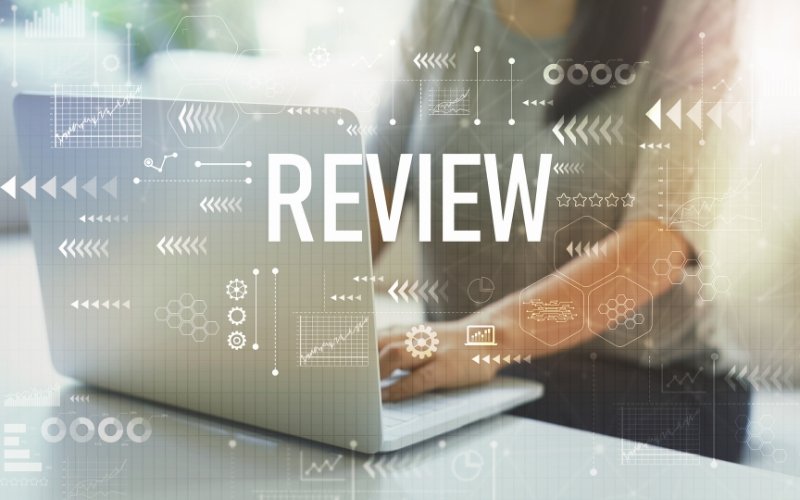 Engaging with Customer Reviews
