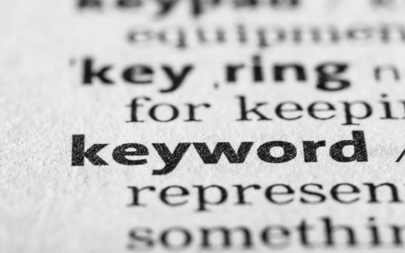 Types of Keywords: Short-Tail vs. Long-Tail Keywords